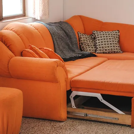 Serenityone - Centrally Located One Bedroom Apartment