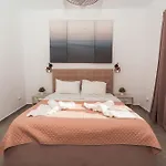 Serenityone - Centrally Located One Bedroom Appartamento Ayia Napa