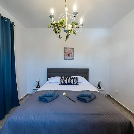 Serenityone - Centrally Located One Bedroom Apartman *