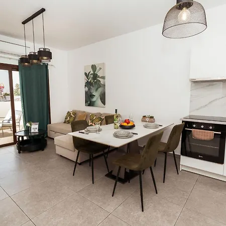 Serenityone - Centrally Located One Bedroom * Agia Napa